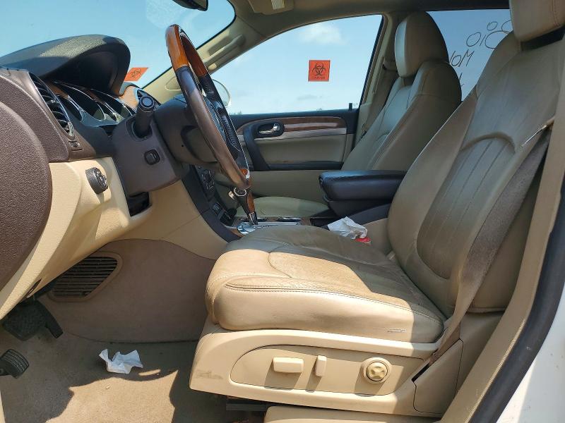 61783036 :رقم المزاد ، 5GAEV23788J275800 vin ، 2008 Buick Enclave مزاد بيع