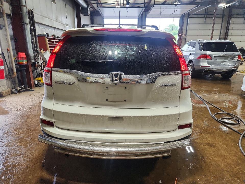 59775586 :رقم المزاد ، 5J6RM4H75FL071216 vin ، 2015 Honda Cr-v مزاد بيع