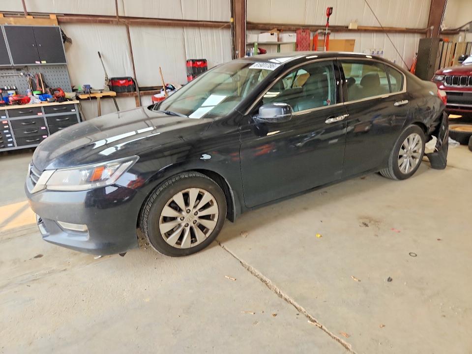 2013 Honda Accord მანქანა იყიდება აუქციონზე, vin: 1HGCR3F80DA800865, აუქციონის ნომერი: 61901786