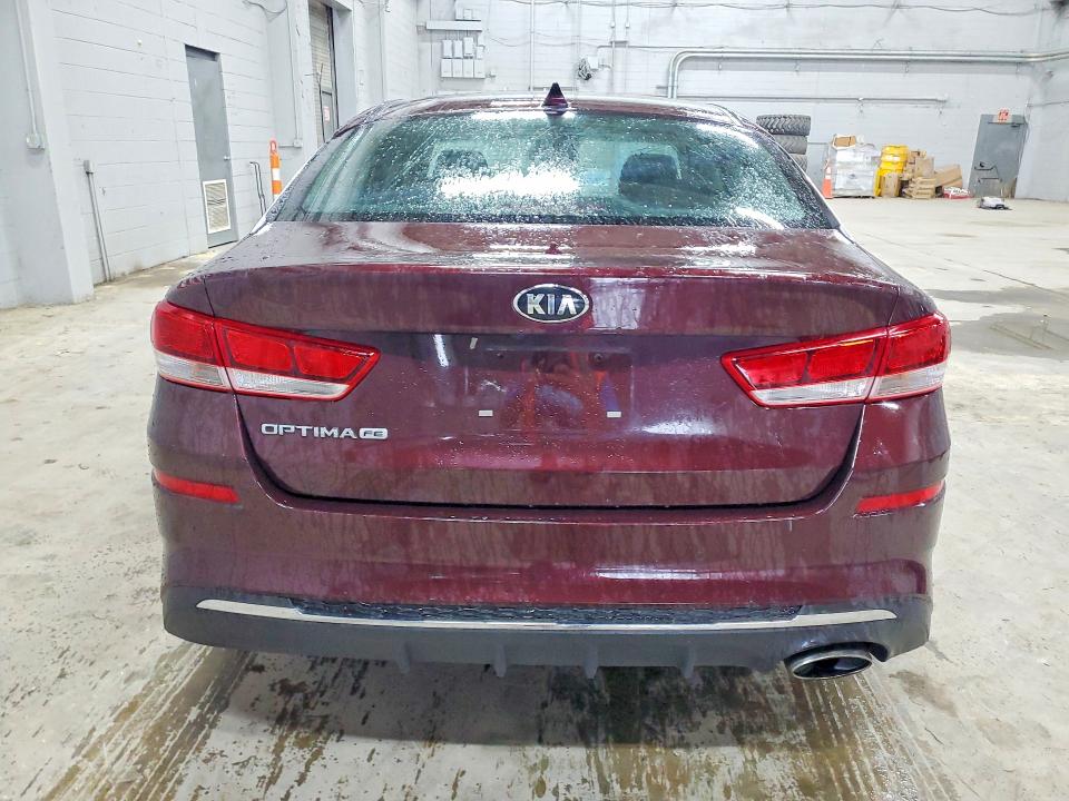 2020 Kia Optima მანქანა იყიდება აუქციონზე, vin: 5XXGT4L36LG440424, აუქციონის ნომერი: 61790996