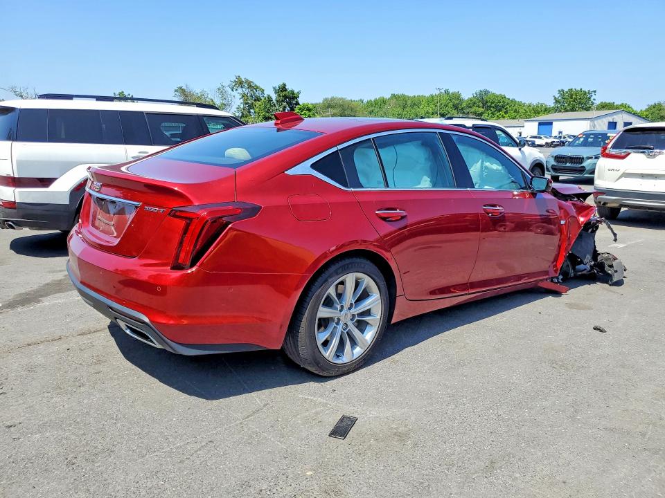 2025 Cadillac Ct5 მანქანა იყიდება აუქციონზე, vin: 1G6DS5RK7S0104956, აუქციონის ნომერი: 61799946