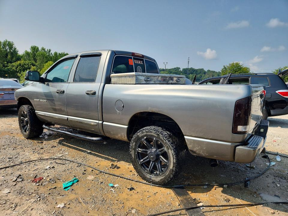 62828686 :رقم المزاد ، 1D7HU18N25J563796 vin ، 2005 Dodge Ram 1500 مزاد بيع