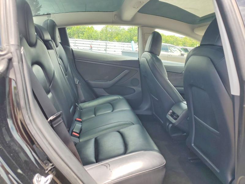 Продажа на аукционе авто 2022 Tesla Model 3, vin: 5YJ3E1EA7NF371672, номер лота: 61478196