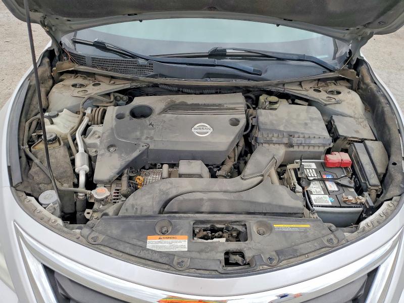 2015 Nissan Altima მანქანა იყიდება აუქციონზე, vin: 1N4AL3AP7FN370081, აუქციონის ნომერი: 61348066
