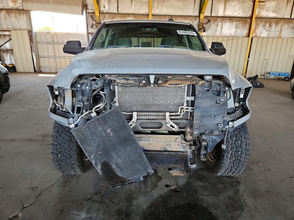 61485316 :رقم المزاد ، 3C6UR5ML1JG333840 vin ، 2018 Ram 2500 مزاد بيع
