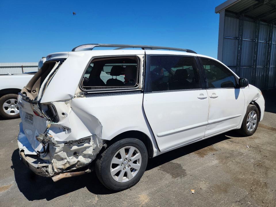 2006 Toyota Sienna მანქანა იყიდება აუქციონზე, vin: 5TDZA23C56S517984, აუქციონის ნომერი: 60797846