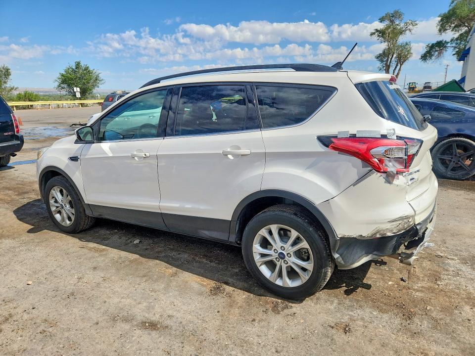 61568306 :رقم المزاد ، 1FMCU9HD4JUA34803 vin ، 2018 Ford Escape مزاد بيع