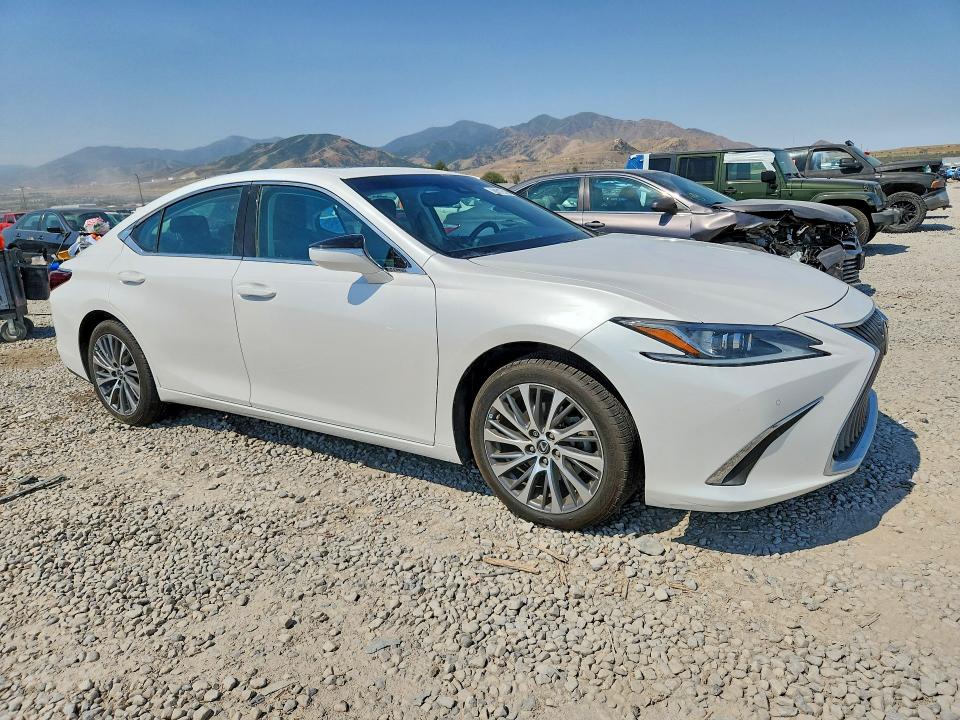 Продажа на аукционе авто 2019 Lexus Es, vin: 58ABZ1B16KU050797, номер лота: 60512516