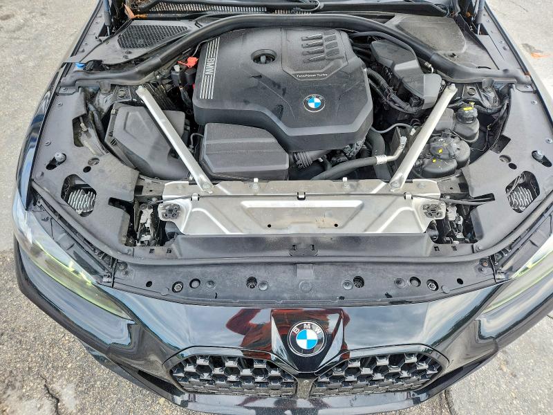 59694006 :رقم المزاد ، WBA63AV06NFM12750 vin ، 2022 Bmw 430i مزاد بيع