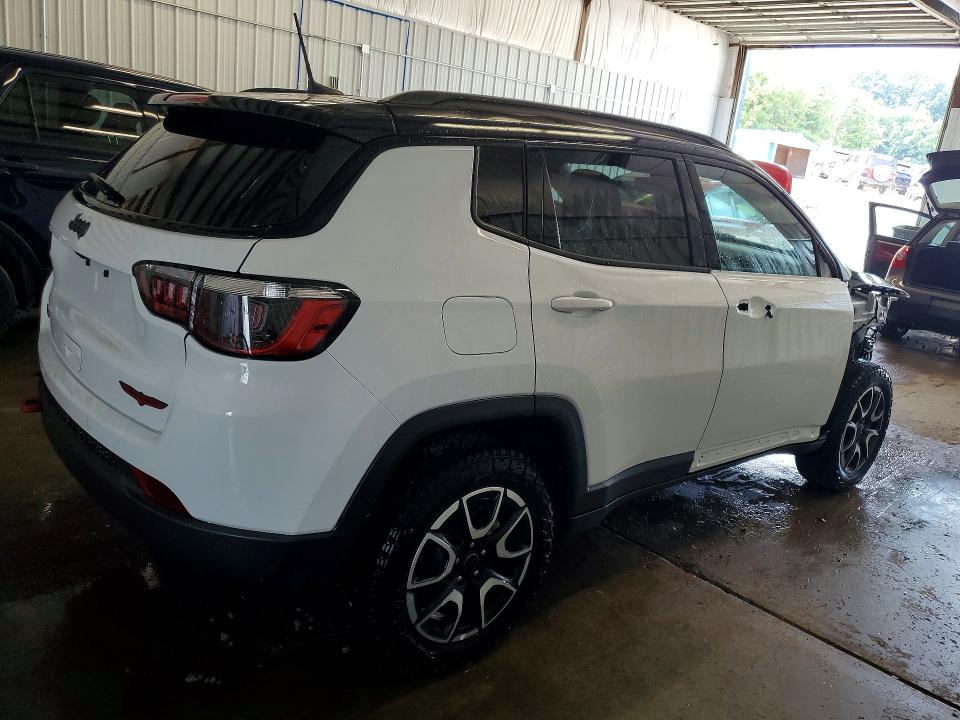 Продаж на аукціоні авто 2025 Jeep Compass, vin: 3C4NJDDN4ST532681, номер лоту: 61243056