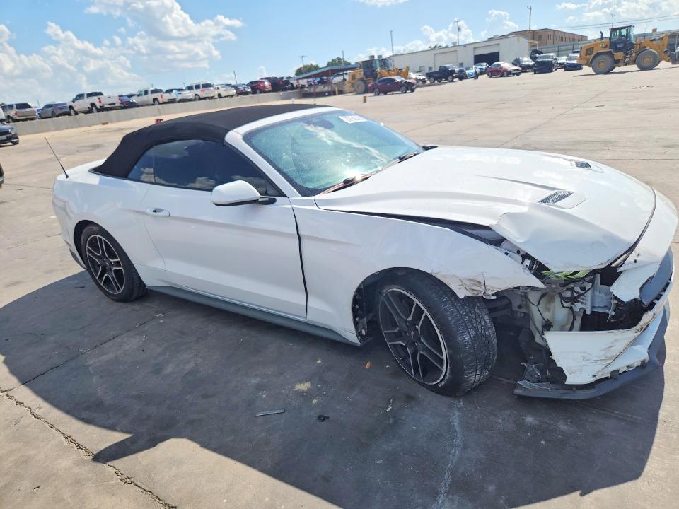 Продажа на аукционе авто 2021 Ford Mustang, vin: 1FATP8UH5M5103744, номер лота: 60150376