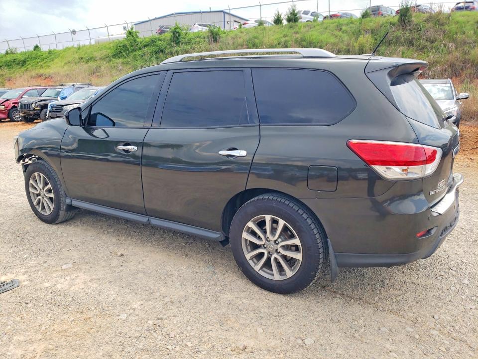 60252036 :رقم المزاد ، 5N1AR2MM4FC697551 vin ، 2015 Nissan Pathfinder مزاد بيع
