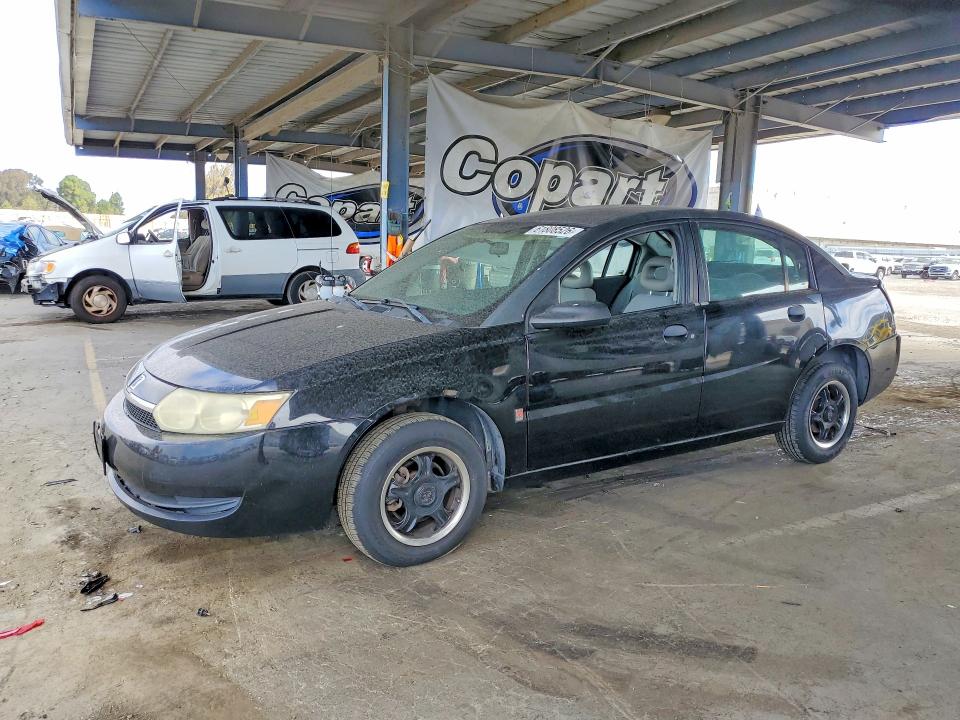 61808526 :رقم المزاد ، 1G8AG52F03Z172246 vin ، 2003 Saturn Ion مزاد بيع