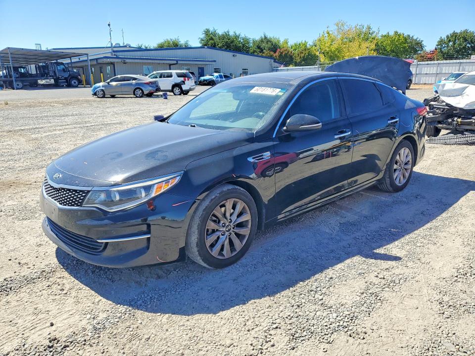 Продажа на аукционе авто 2016 Kia Optima, vin: 5XXGU4L30GG033623, номер лота: 60181776