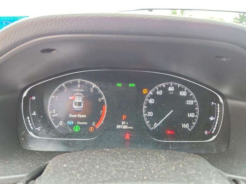62972726 :رقم المزاد ، 1HGCV1F32JA137072 vin ، 2018 Honda Accord مزاد بيع