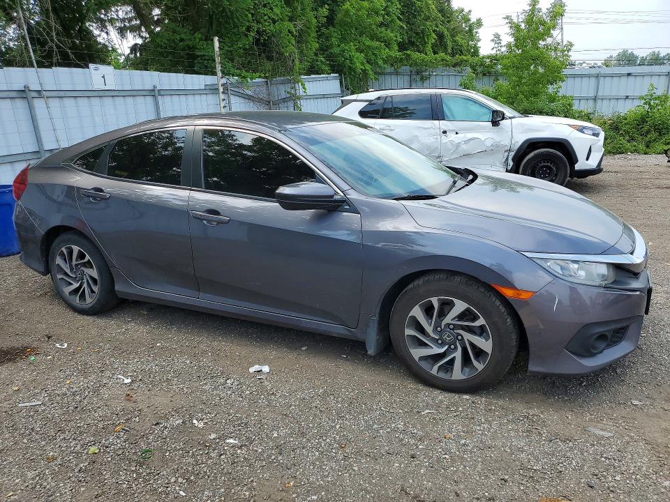 Продаж на аукціоні авто 2018 Honda Civic, vin: 2HGFC2F66JH040560, номер лоту: 60445816