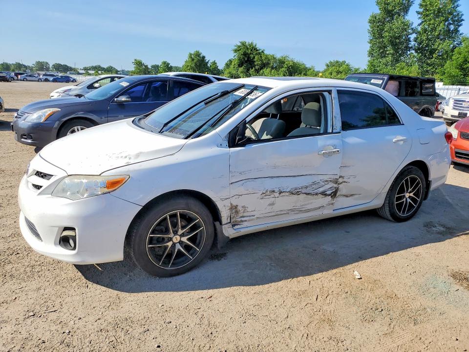 Aukcja sprzedaży 2013 Toyota Corolla, vin: 2T1BU4EE0DC932333, numer aukcji: 60069836