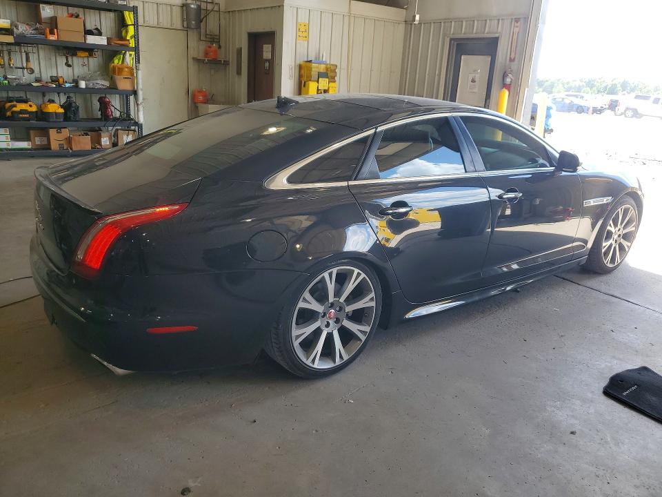 Продажа на аукционе авто 2015 Jaguar Xj, vin: SAJWA1CZXF8V86757, номер лота: 61890416
