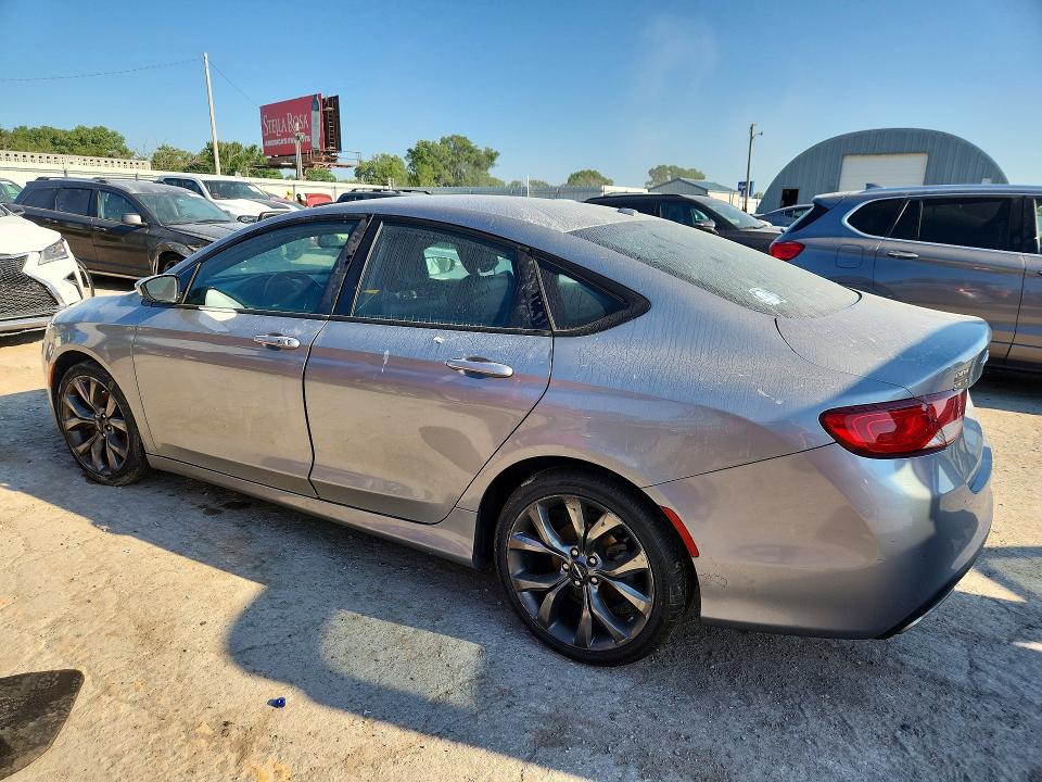59694096 :رقم المزاد ، 1C3CCCBB7FN555984 vin ، 2015 Chrysler 200 مزاد بيع