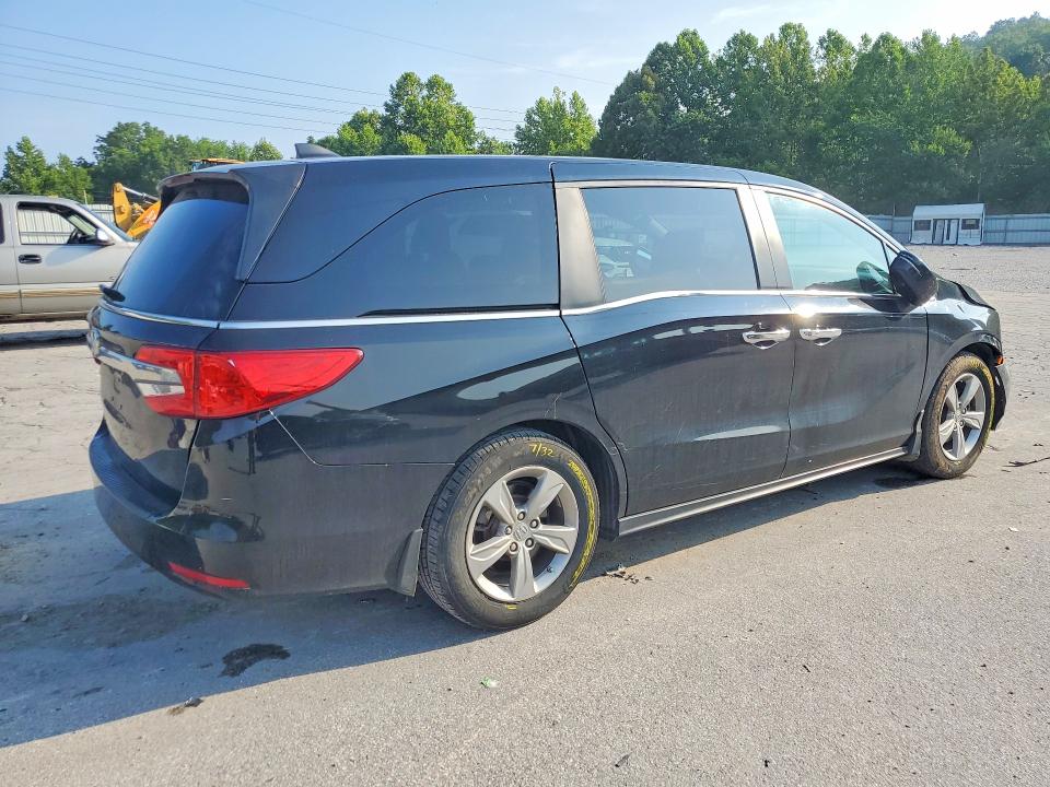 60302306 :رقم المزاد ، 5FNRL6H53LB051550 vin ، 2020 Honda Odyssey مزاد بيع