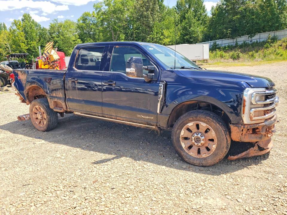 62319926 :رقم المزاد ، 1FT8W2BT3RED27710 vin ، 2024 Ford F250 مزاد بيع