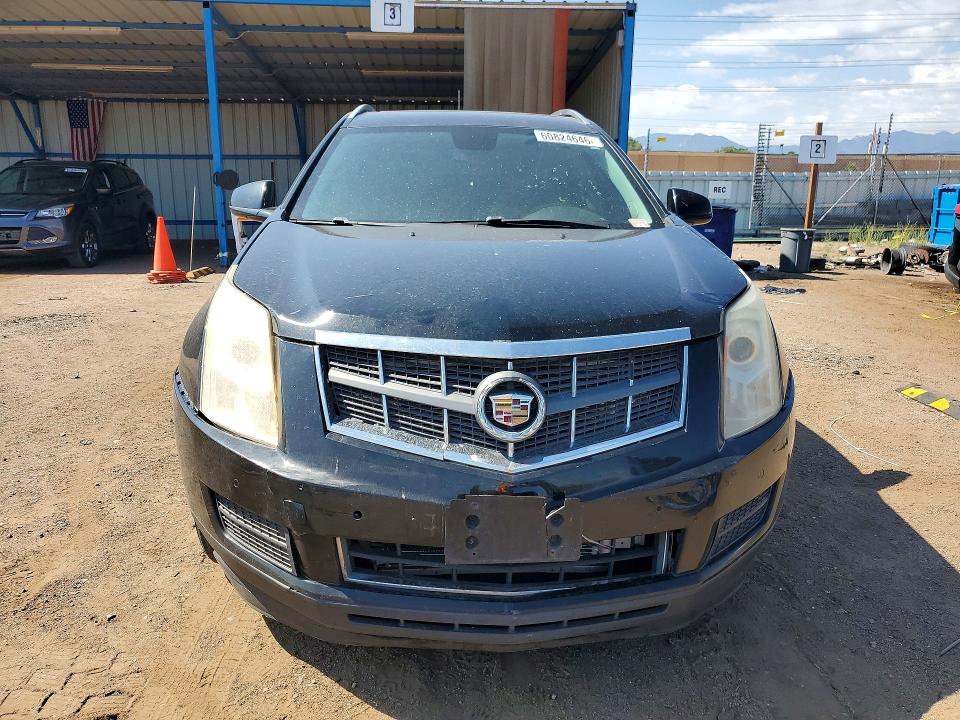 60824646 :رقم المزاد ، 3GYFNAEY5AS638314 vin ، 2010 Cadillac Srx مزاد بيع