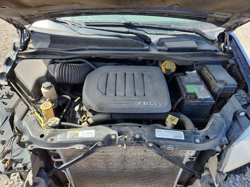 60754156 :رقم المزاد ، 2C4RC1BG6FR677437 vin ، 2015 Chrysler Town & Country مزاد بيع