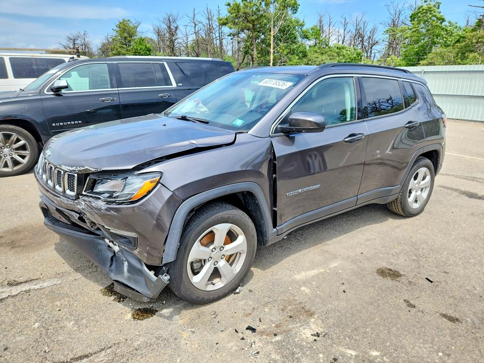 60178526 :رقم المزاد ، 3C4NJDBB9MT575862 vin ، 2021 Jeep Compass مزاد بيع