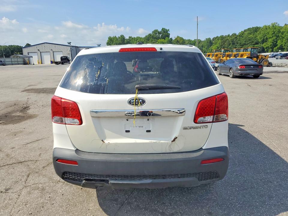 Продаж на аукціоні авто 2011 Kia Sorento, vin: 5XYKT3A11BG035362, номер лоту: 61200696