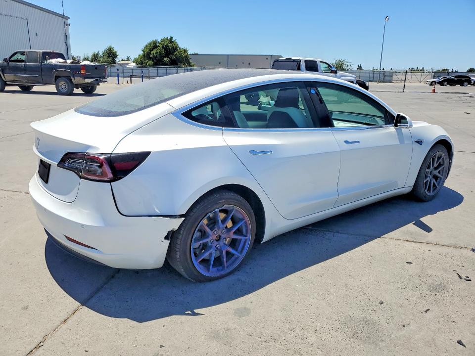 Продажа на аукционе авто 2020 Tesla Model 3, vin: 5YJ3E1EA5LF744012, номер лота: 60260416