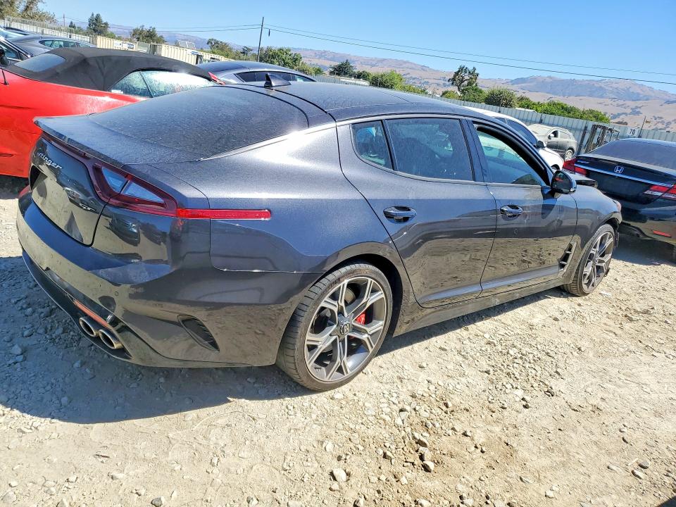 2019 Kia Stinger მანქანა იყიდება აუქციონზე, vin: KNAE55LC3K6064816, აუქციონის ნომერი: 62530106
