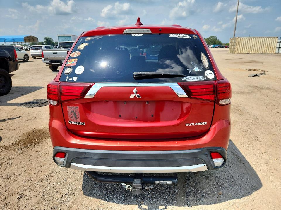 Продажа на аукционе авто 2018 Mitsubishi Outlander, vin: JA4AD2A38JZ055722, номер лота: 62837816