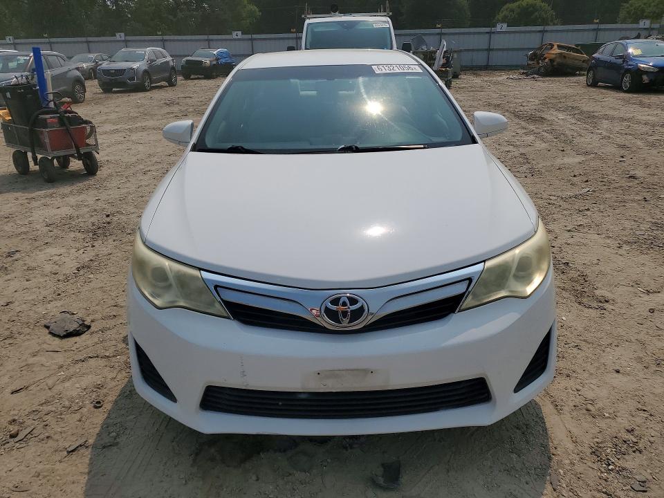 2013 Toyota Camry მანქანა იყიდება აუქციონზე, vin: 4T4BF1FKXDR284713, აუქციონის ნომერი: 61321056