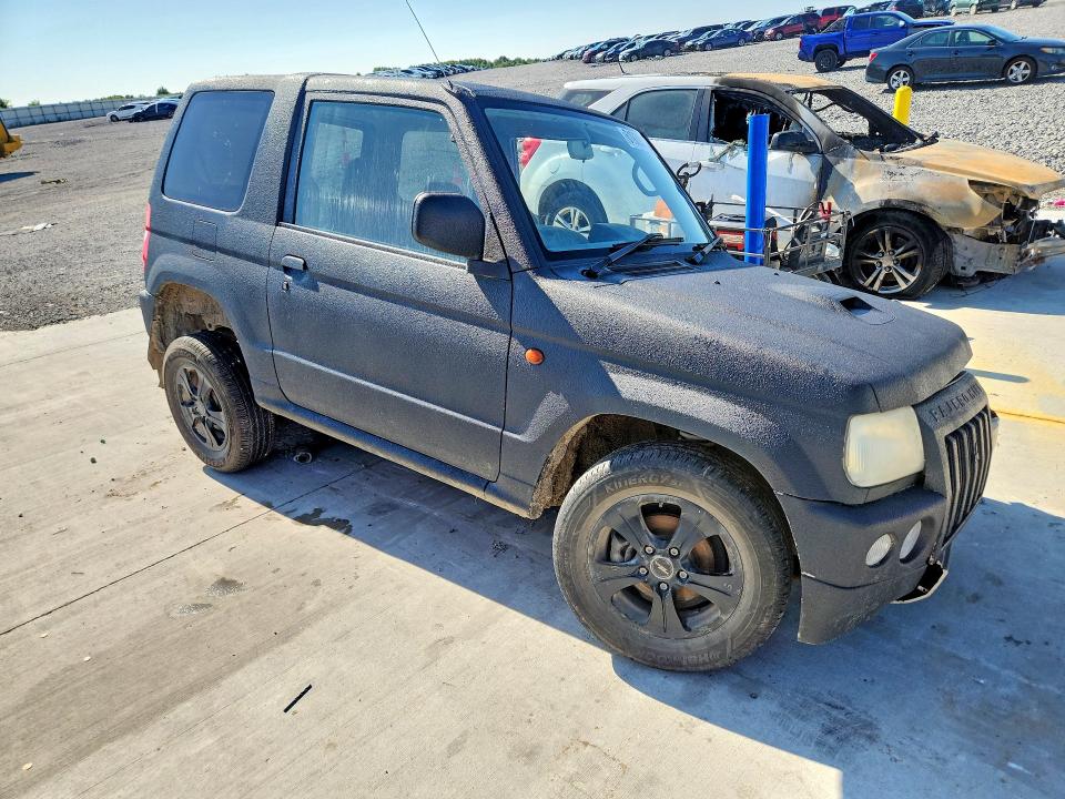 Продажа на аукционе авто 1999 Mitsubishi Uk, vin: H58A0031772000000, номер лота: 61939736