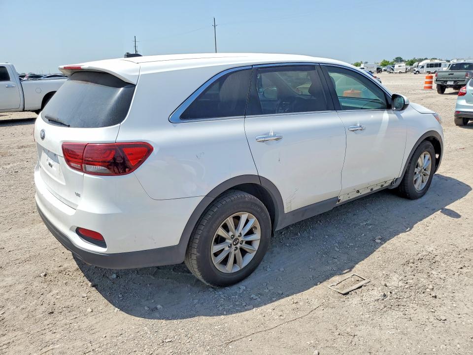 62015166 :رقم المزاد ، 5XYPG4A57LG622363 vin ، 2020 Kia Sorento مزاد بيع