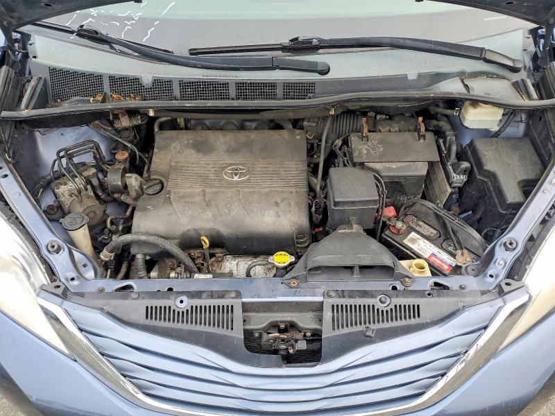 Aukcja sprzedaży 2015 Toyota Sienna, vin: 5TDJK3DC7FS101028, numer aukcji: 61548306
