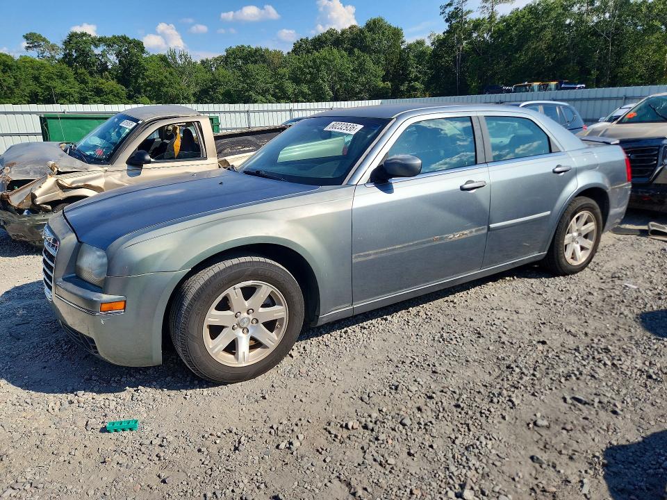 2006 Chrysler 300 მანქანა იყიდება აუქციონზე, vin: 2C3KA53GX6H454700, აუქციონის ნომერი: 60232936