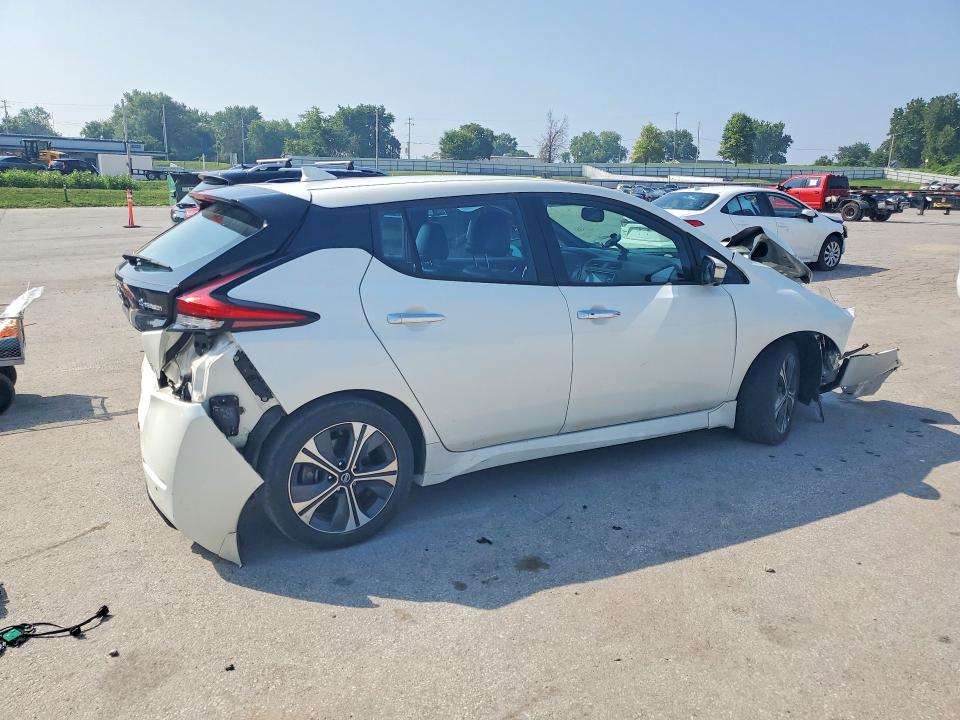 2022 Nissan Leaf მანქანა იყიდება აუქციონზე, vin: 1N4BZ1DV9NC558550, აუქციონის ნომერი: 61797816