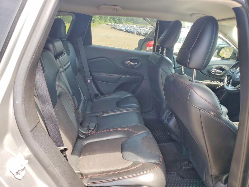 59122436 :رقم المزاد ، 1C4PJMBSXFW779429 vin ، 2015 Jeep Cherokee مزاد بيع