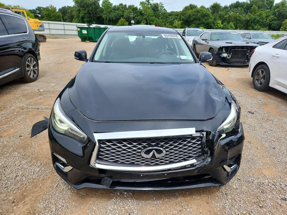 60490696 :رقم المزاد ، JN1EV7AR2KM554491 vin ، 2019 Infiniti Q50 مزاد بيع