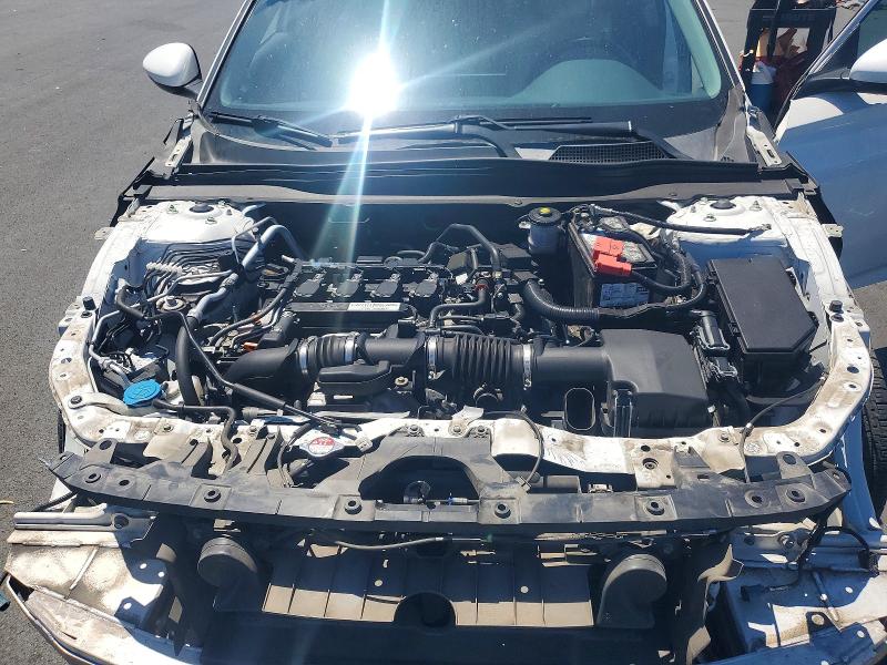 60639156 :رقم المزاد ، 1HGCV1F5XJA083179 vin ، 2018 Honda Accord مزاد بيع
