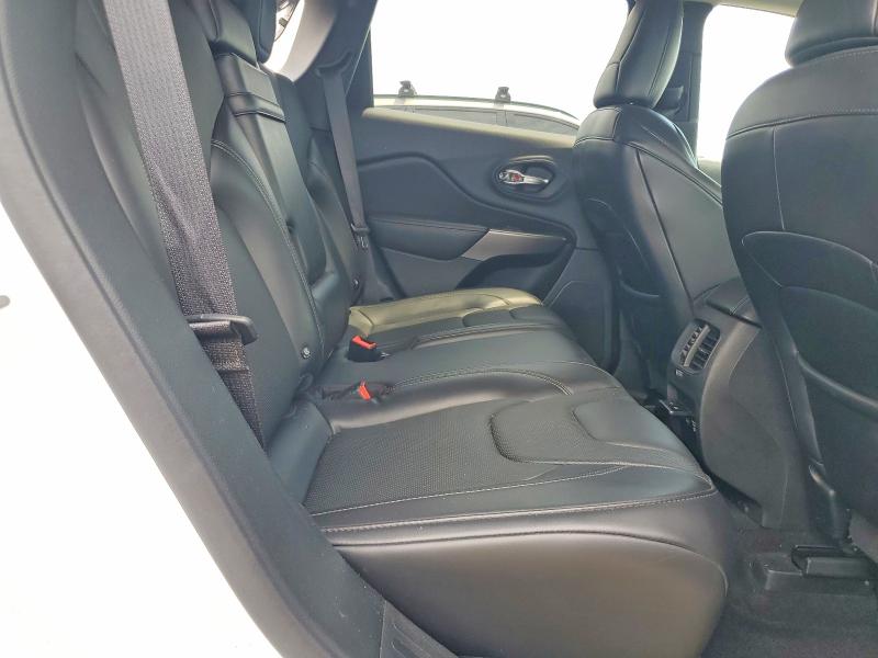 61296886 :رقم المزاد ، 1C4PJMDXXKD168475 vin ، 2019 Jeep Cherokee مزاد بيع