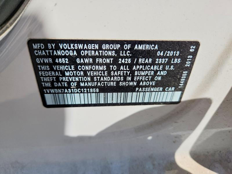 61499296 :رقم المزاد ، 1VWBN7A31DC121858 vin ، 2013 Volkswagen Passat مزاد بيع