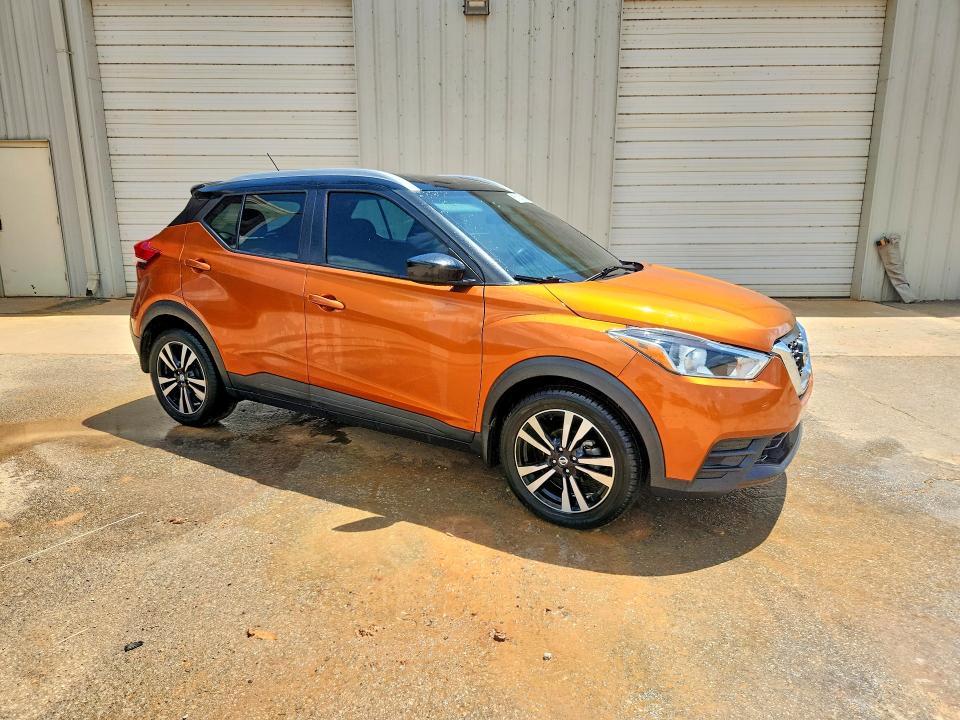 2018 Nissan Kicks მანქანა იყიდება აუქციონზე, vin: 3N1CP5CU3JL528224, აუქციონის ნომერი: 61114836