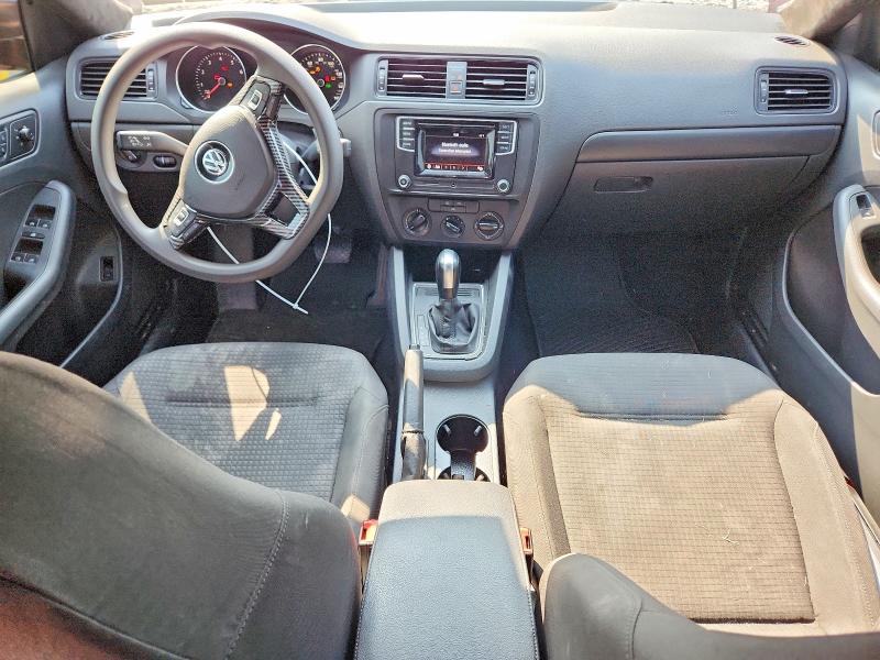 61135036 :رقم المزاد ، 3VW267AJ6GM282611 vin ، 2016 Volkswagen Jetta مزاد بيع