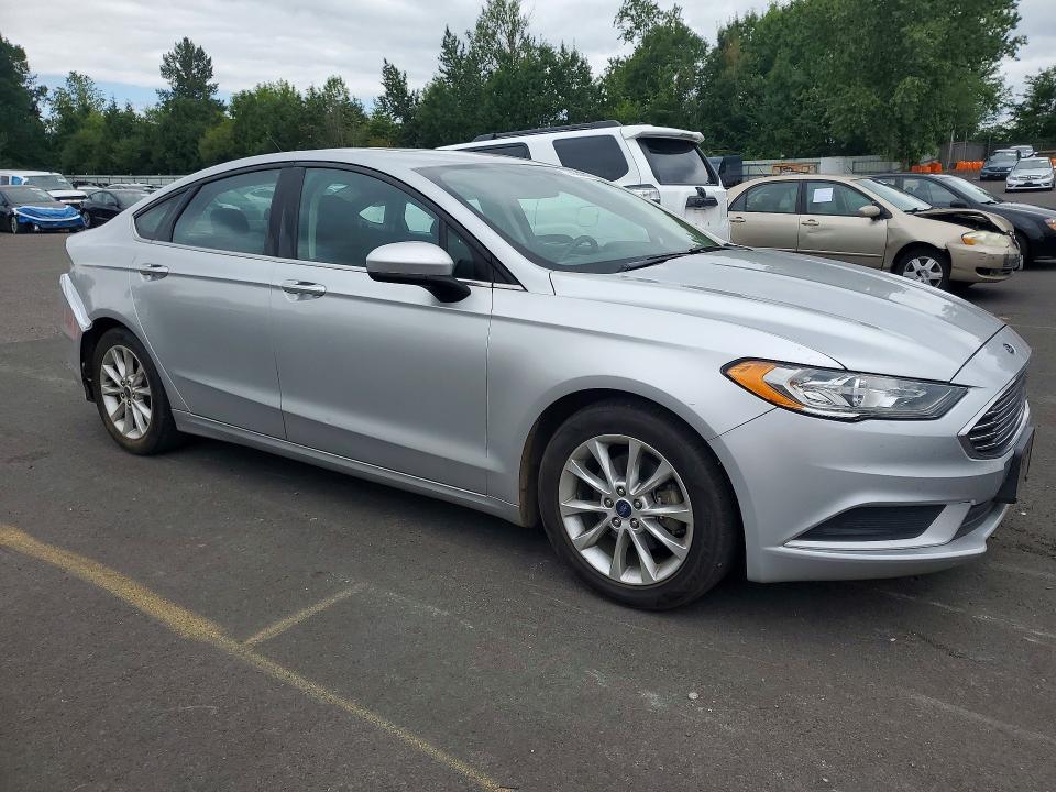 59653866 :رقم المزاد ، 3FA6P0H79HR111302 vin ، 2017 Ford Fusion مزاد بيع