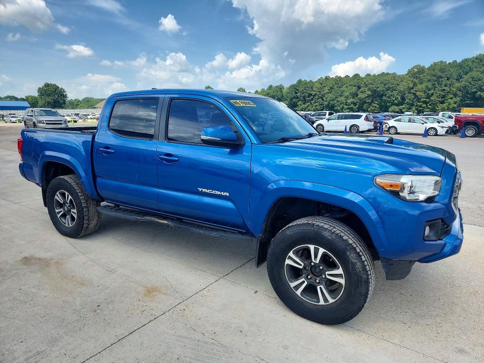 Aukcja sprzedaży 2017 Toyota Tacoma, vin: 5TFCZ5AN0HX100564, numer aukcji: 62050936