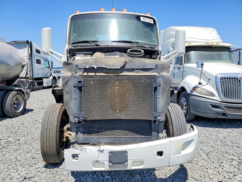 56317356 :رقم المزاد ، 1XPBAP8X3ND758400 vin ، 2022 Peterbilt 579 مزاد بيع