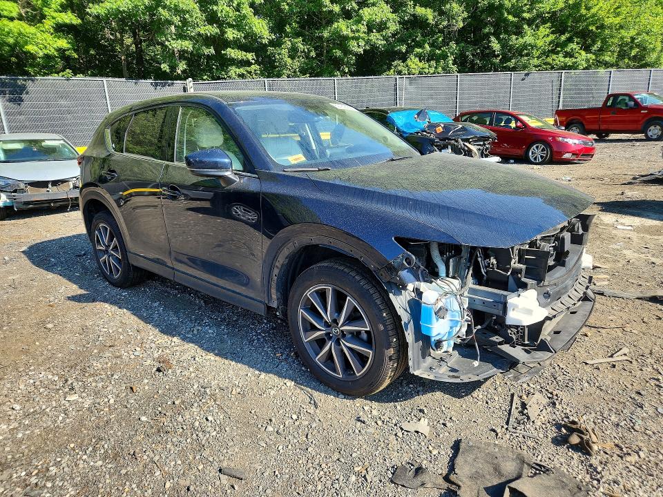 Продаж на аукціоні авто 2018 Mazda Cx-5, vin: JM3KFBDM3J0356130, номер лоту: 60189786
