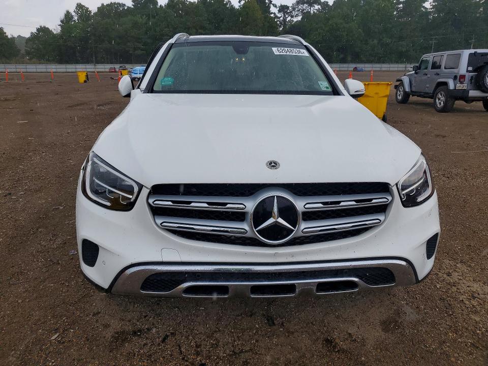 62048536 :رقم المزاد ، W1N0G8DB0MV300399 vin ، 2021 Mercedes-benz Glc مزاد بيع